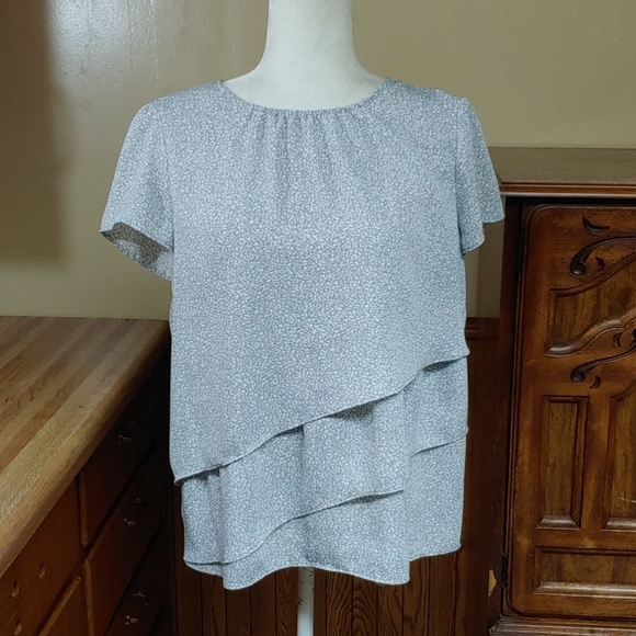 LC Lauren Conrad Tops - LC Lauren Conrad Short Sleeve Blouse Top M